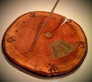 Sončna ura češnja